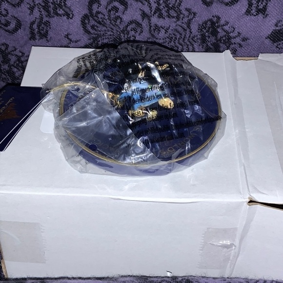 Mickey & Minnie Mouse Trinket Tray - Walt Disney World 50th Anniversary - Picture 12 of 13